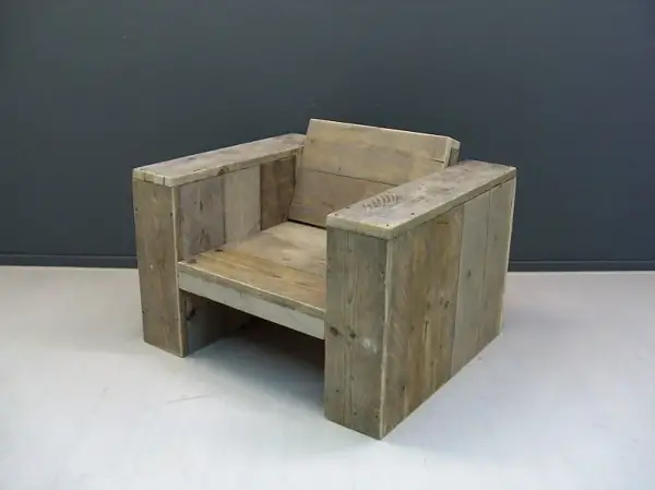 Stoel steigerhout brede leuning