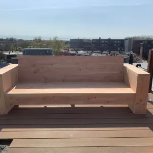Loungebank van Douglas hout