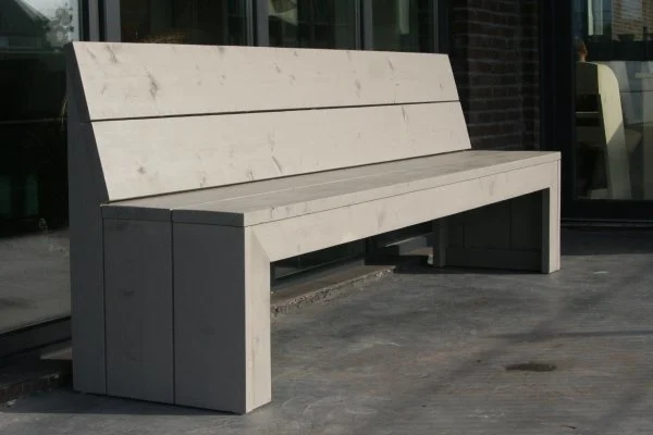 Steigerhouten bank met rugleuning