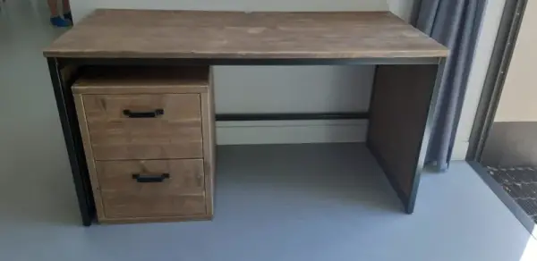 Steigerhouten bureau met stalen frame - Afbeelding 3
