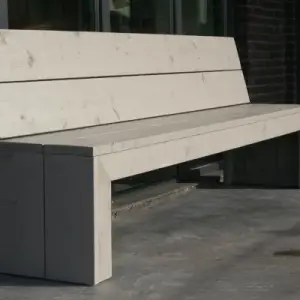 Steigerhouten bank met rugleuning