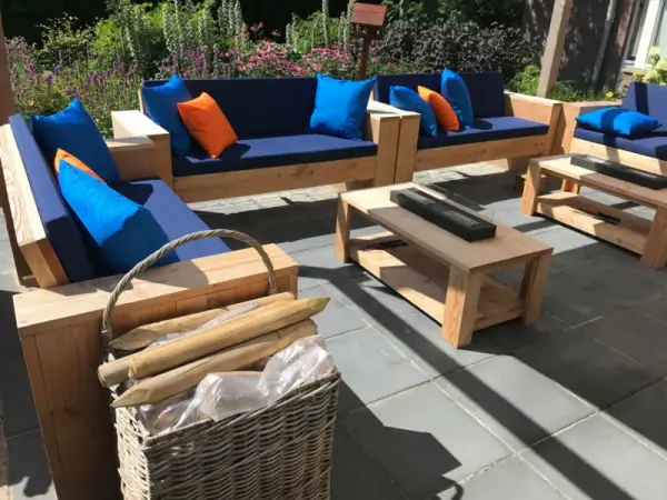 Loungebanken en Vuurtafels voor Fidesta 't Vissershûs - Afbeelding 4