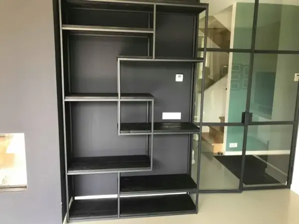 Zwarte industriële kast, Staal met hout - Afbeelding 3