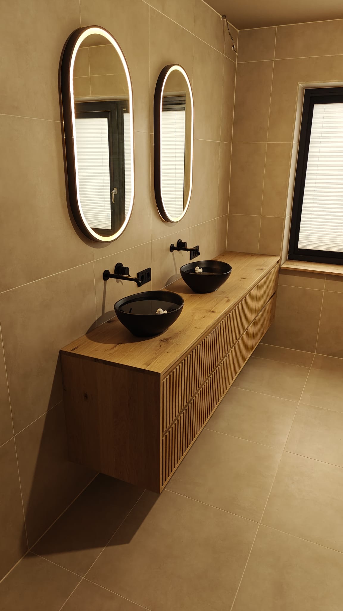 Eiken badkamermeubel met 6 ribbelfront lades - Afbeelding 5