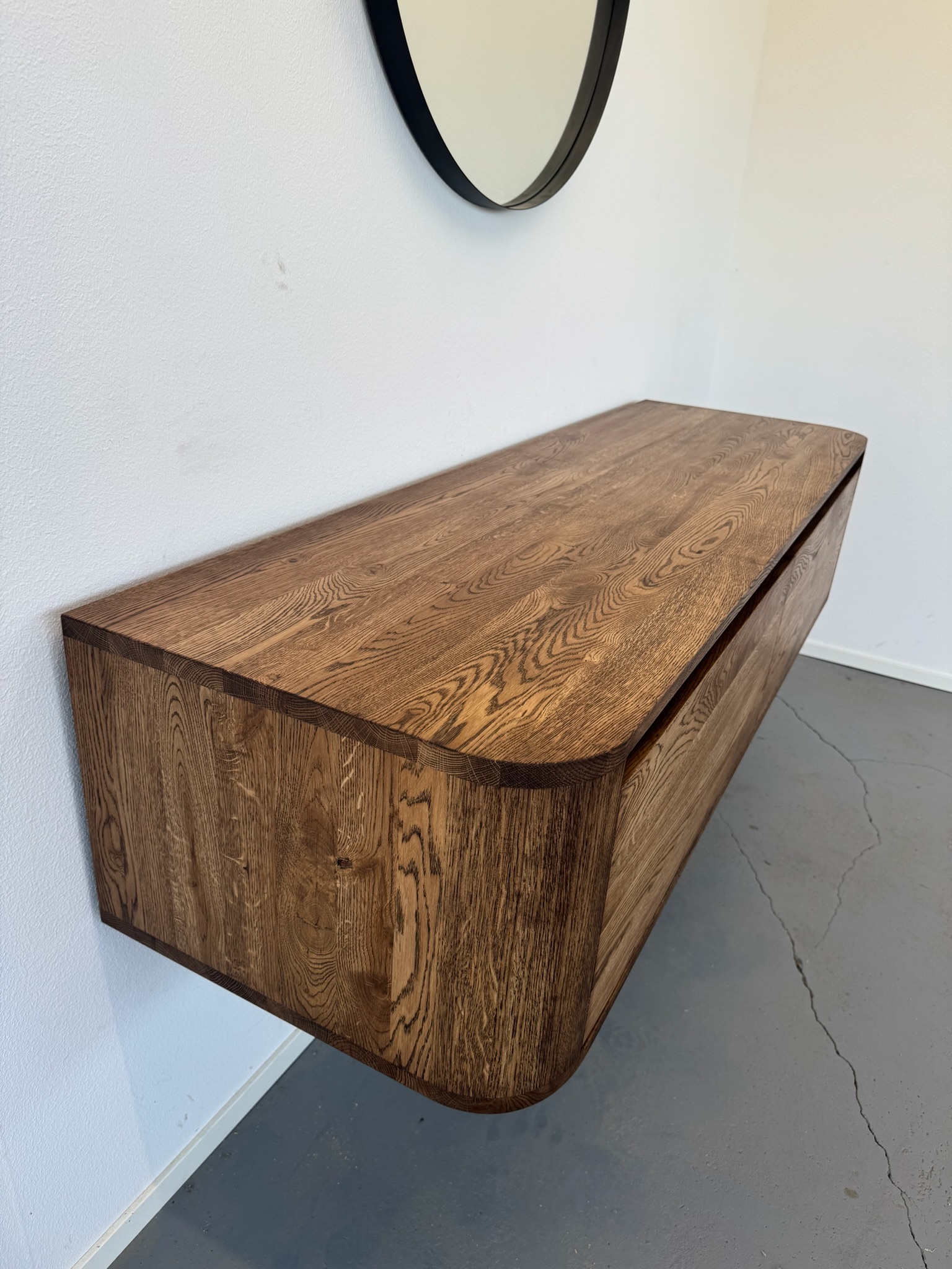 Wastafelmeubel van Eikenhout met ronde hoeken 2 lades - Afbeelding 7