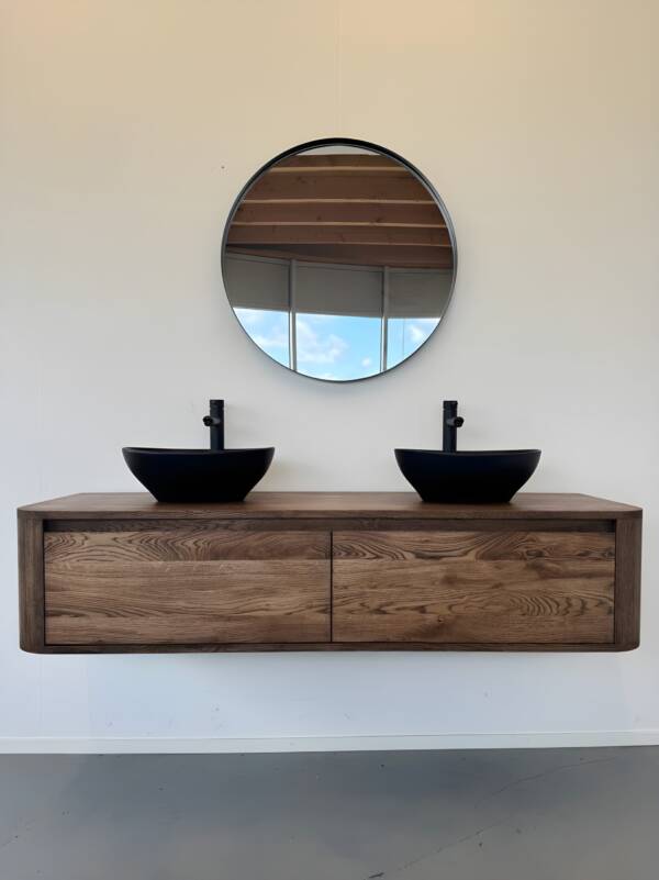 Wastafelmeubel van Eikenhout met ronde hoeken 2 lades