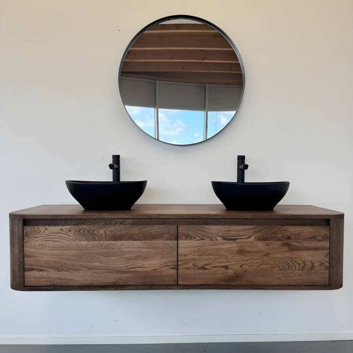 Wastafelmeubel van Eikenhout met ronde hoeken 2 lades