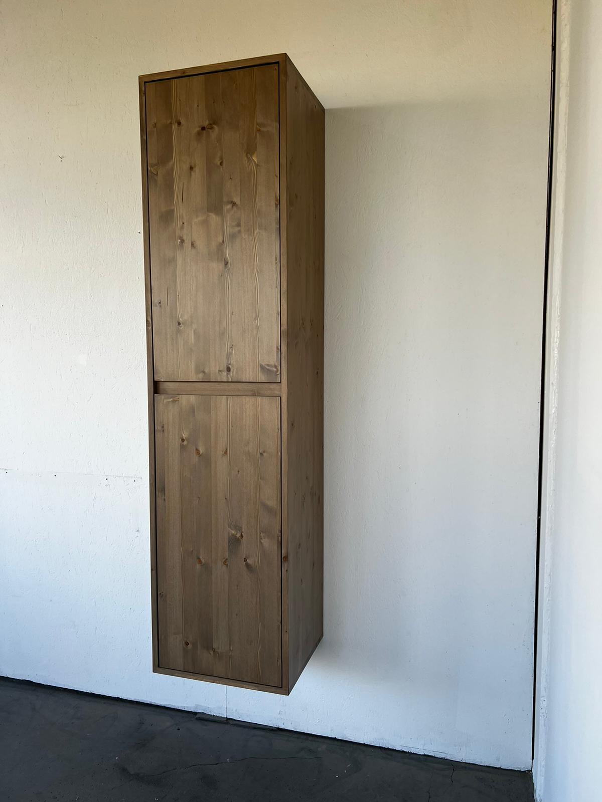 Badkamerkast zwevend massief vuren 2 softclose deuren | Amsterdam - Afbeelding 2