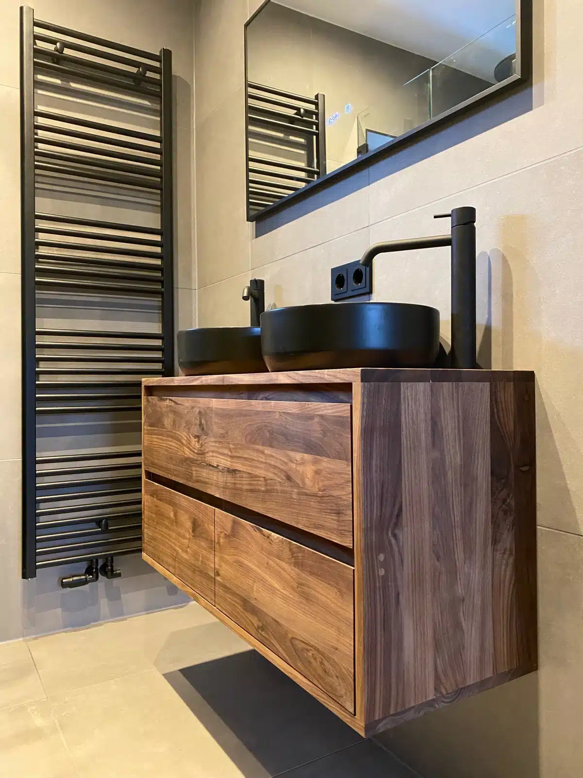 Zwevend badkamermeubel massief noten 4 lades olie | Amsterdam - Afbeelding 4